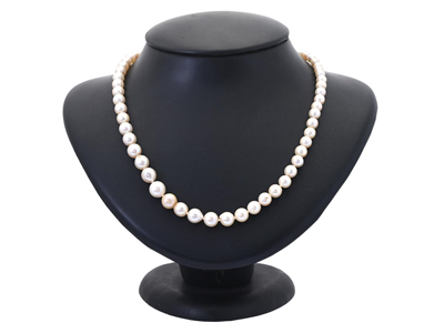Jewellery, PEARL NECKLACE, cultured pearls