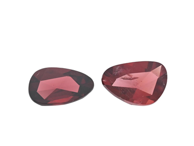 Gemstones, 2 GARNETS, rose cut