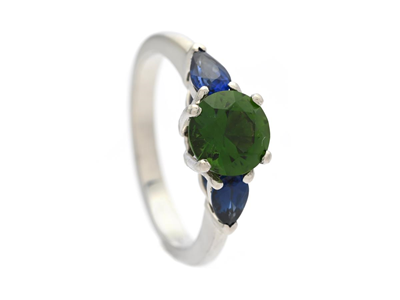 Jewellery, THREE STONE RING, platinum
