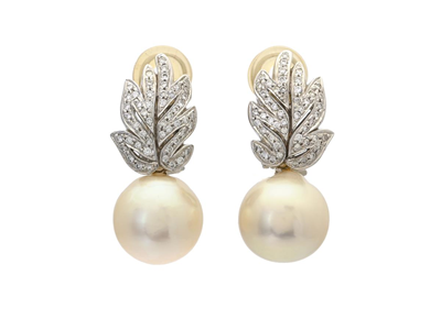 Jewellery, PEARL EARRINGS, 18K white gold