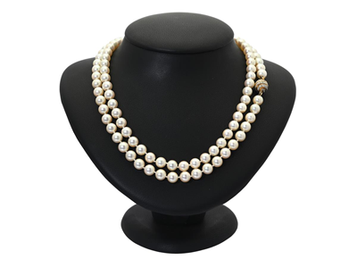 Jewellery, PEARL NECKLACE, cultured pearls
