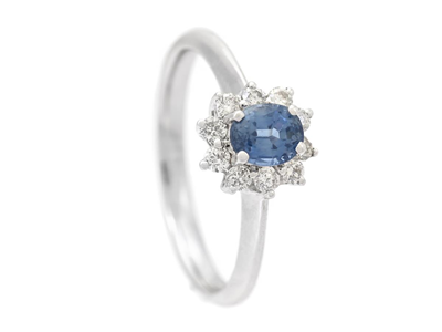 Jewellery, CLUSTER RING, 18K white gold