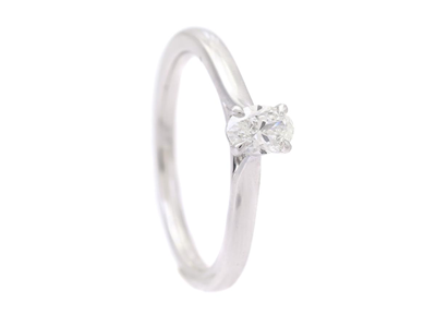 Jewellery, SOLITAIRE RING, 18K white gold