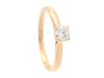 Jewellery, SOLITAIRE RING, 18K gold with brilliant cut diamond 0,40 ct