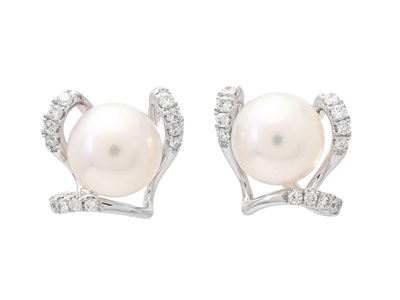 Jewellery, PEARL EARRINGS, 18K white gold