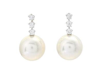 Jewellery, PEARL EARRINGS, 18K white gold