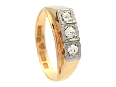 Jewellery, THREE STONE RING, 18K gold/white gold