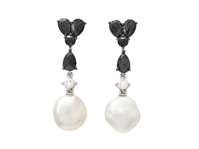 Jewellery, PEARL EARRINGS, 18K white gold