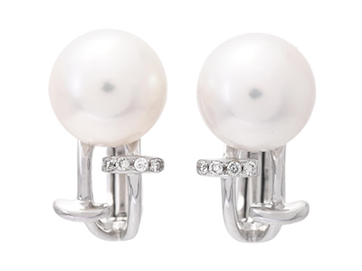 Jewellery, PEARL EARRINGS, 18K white gold