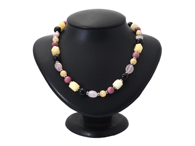 Jewellery, NECKLACE, yellow