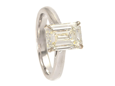 Jewellery, SOLITAIRE RING, 14K white gold