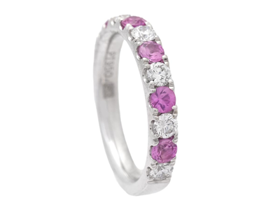 Jewellery, ETERNITY RING, platinum with 5 pink sapphires 0,60 ctw