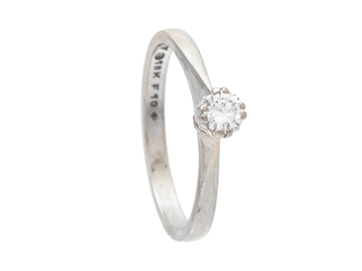 Jewellery, SOLITAIRE RING, 18K white gold