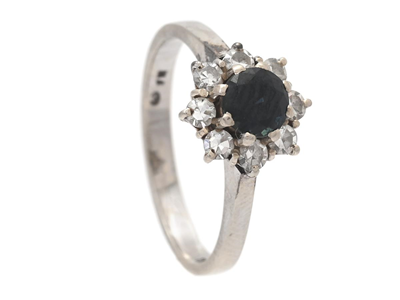 Jewellery, CLUSTER RING, 18K white gold