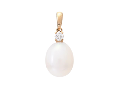 Jewellery, PEARL PENDANT, 18K gold with cultured freshwater pearl 7,5-8 mm