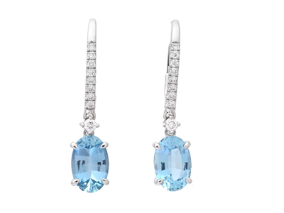 Jewellery, EARRINGS, 18K white gold with 2 aquamarines 1,94 ctw
