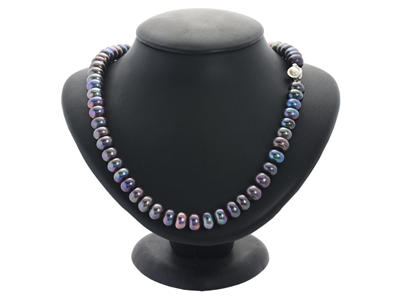 Jewellery, PEARL NECKLACE, dyed cultured freshwater pearls