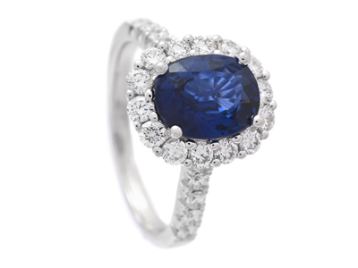 Jewellery, CLUSTER RING, 18K white gold