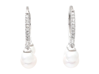 Jewellery, EARRINGS, 18K white gold with 6 items cultured freshwater pearls 4-5,2 mm