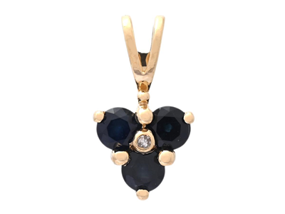Jewellery, PENDANT, 18K gold with 3 blue sapphires 0,29 ctw