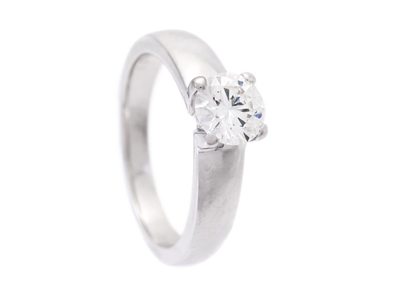 Jewellery, SOLITAIRE RING, 18K white gold