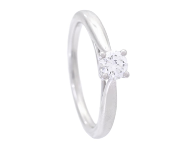 Jewellery, SOLITAIRE RING, 18K white gold