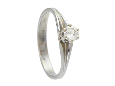 Jewellery, SOLITAIRE RING, 18K white gold
