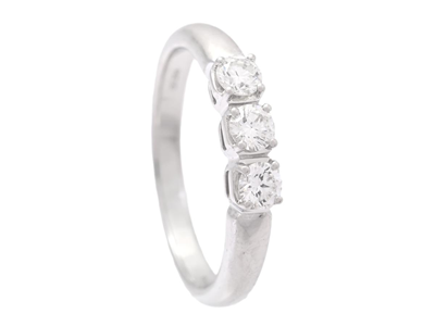 Jewellery, THREE STONE RING, 18K white gold