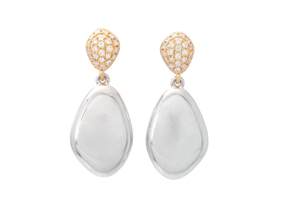 Jewellery, EARRINGS, 18K white gold/gold with 46 brilliant cut diamonds 0,16 ctw