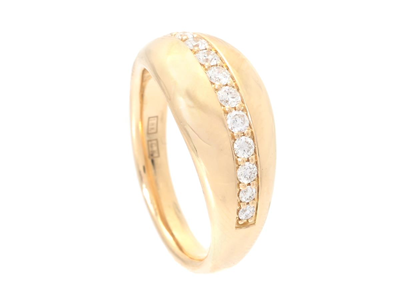 Jewellery, RING, 18K gold with 11 brilliant cut diamonds 0,33 ctw