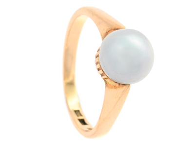 Jewellery, PEARL RING, 18K gold