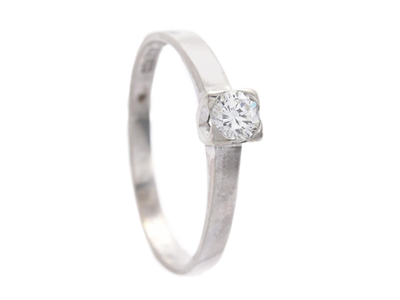 Jewellery, SOLITAIRE RING, 18K white gold