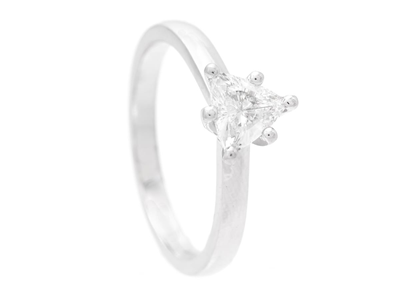Jewellery, SOLITAIRE RING, 18K white gold
