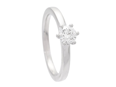 Jewellery, SOLITAIRE RING, 18K white gold