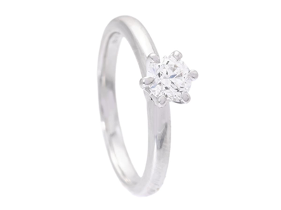 Jewellery, SOLITAIRE RING, 18K white gold