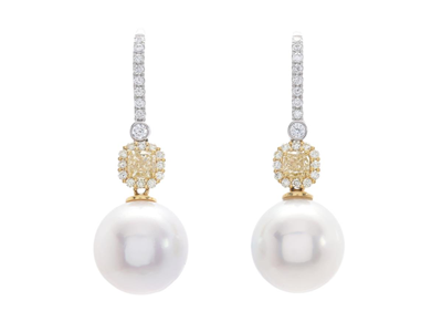 Jewellery, PEARL EARRINGS, 18K gold