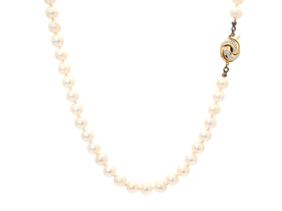 Jewellery, PEARL NECKLACE, clasp in 18K gold