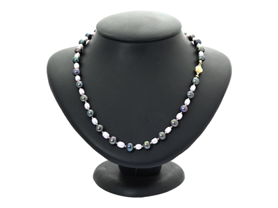 Jewellery, PEARL NECKLACE, cultured dyed freshwater pearls