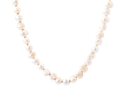 Jewellery, PEARL NECKLACE, cultured pearls