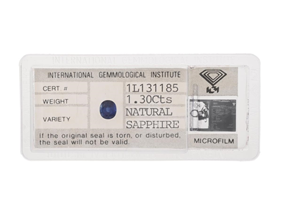 Gemstones, SAPPHIRE, oval-cut