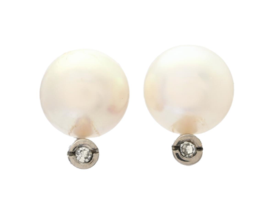 Jewellery, PEARL EARRINGS, 18K white gold