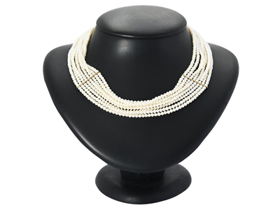 Jewellery, PEARL NECKLACE, cultured pearls