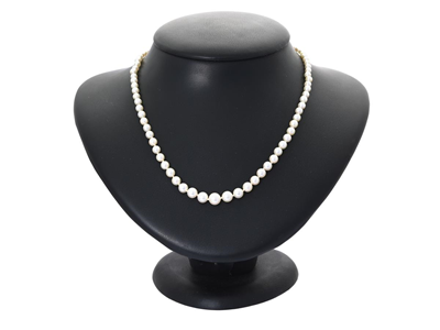 Jewellery, PEARL NECKLACE, cultured graduated pearls approx. 2,5-6,5 mm