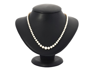Jewellery, PEARL NECKLACE, cultured freshwater pearls