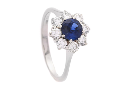 Jewellery, CLUSTER RING, 18K white gold