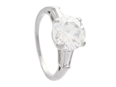 Jewellery, THREE STONE RING, platinum