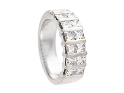Jewellery, ETERNITY RING, 18K white gold