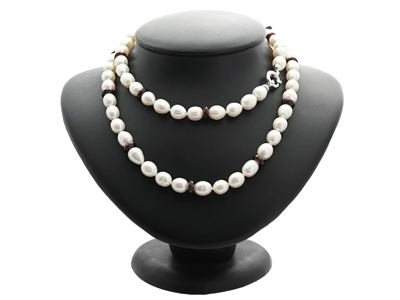 Jewellery, PEARL NECKLACE, cultured freshwater pearls approx. 8-8,5 mm