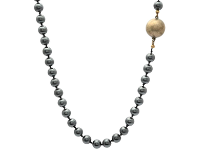 Jewellery, NECKLACE, hematite beads approx. 8 mm