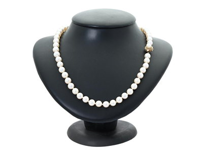 Jewellery, PEARL NECKLACE, cultured pearls